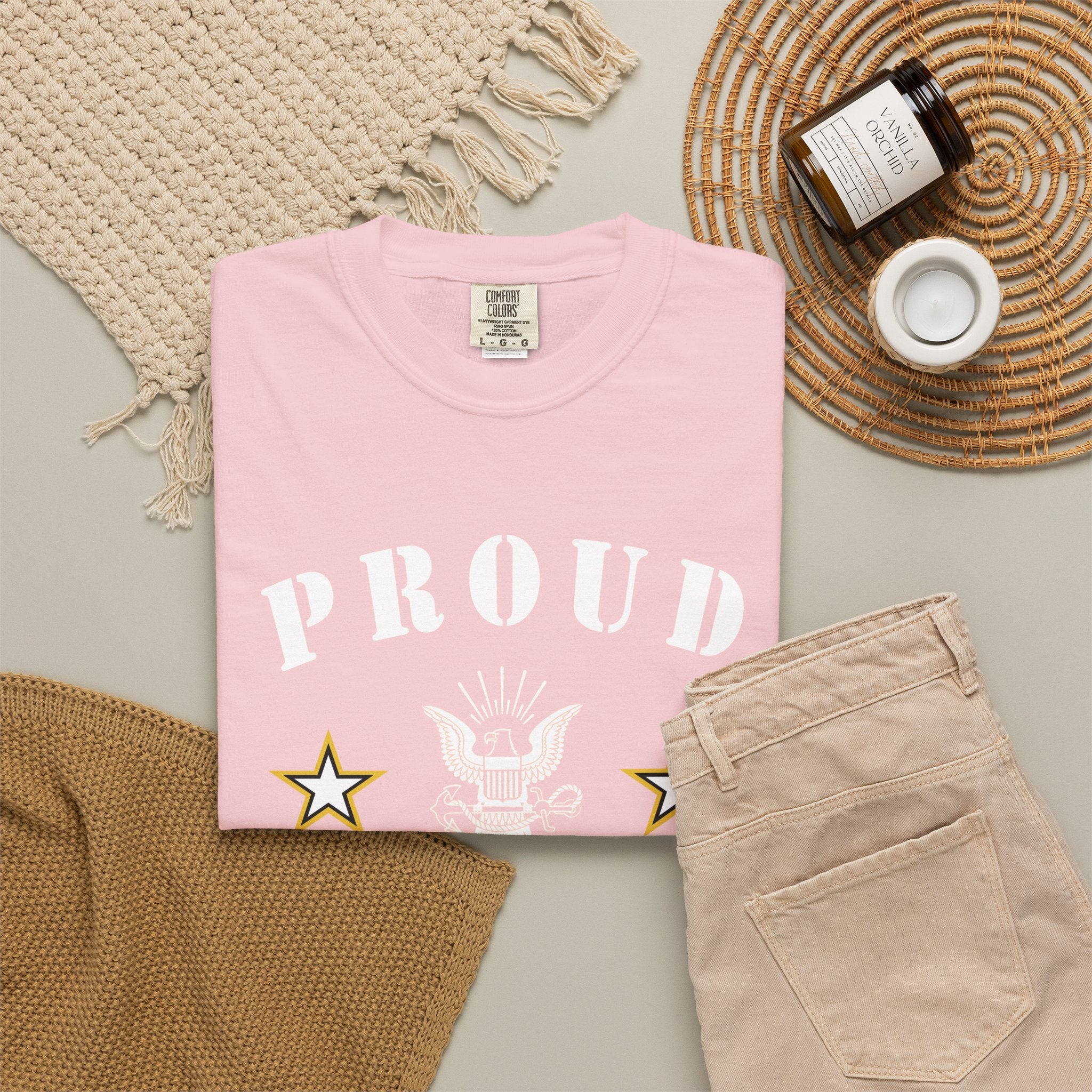 Classic Army Mom Shirt – Personalized Proud U.S. Army Mom Comfort Colors Tee
